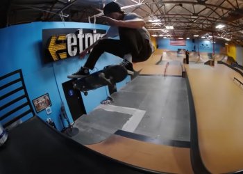 Eli Williams a Itzel Granados v Red Bull "Sōlus"