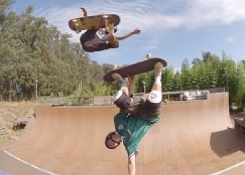Jimmy Wilkins vyrazil s partou kámošů na roadtrip