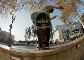 Erik Herrera a Carl Aikens ve welcome videu pro HUF