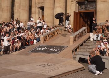 Opera ve Stuttgartu se proměnila na skatepark