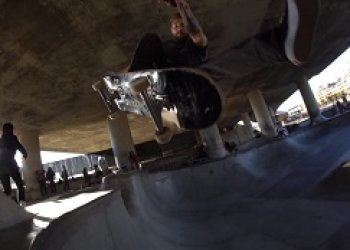 Greyson Fletcher jezdí nově za Arbor Skateboards