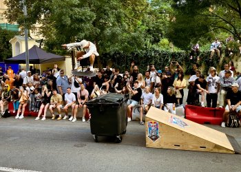 Red Bull Steep Street, aneb downhill trochu jinak!