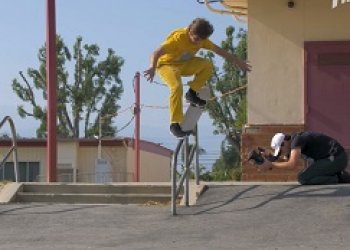 Tom Karangelov v raw editu k "Enter the Museum" partu