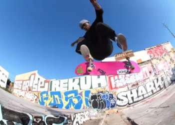 Dashawn Jordan v nabitém welcome partu pro April